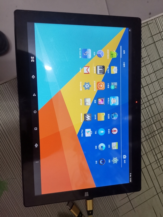 台电Tbook10S，4+64G，裸机无键...