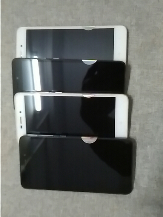 红米4a 九成新。