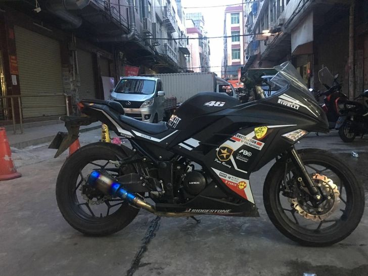 二手川崎小忍者跑车摩托车趴赛公路赛地平线喜...