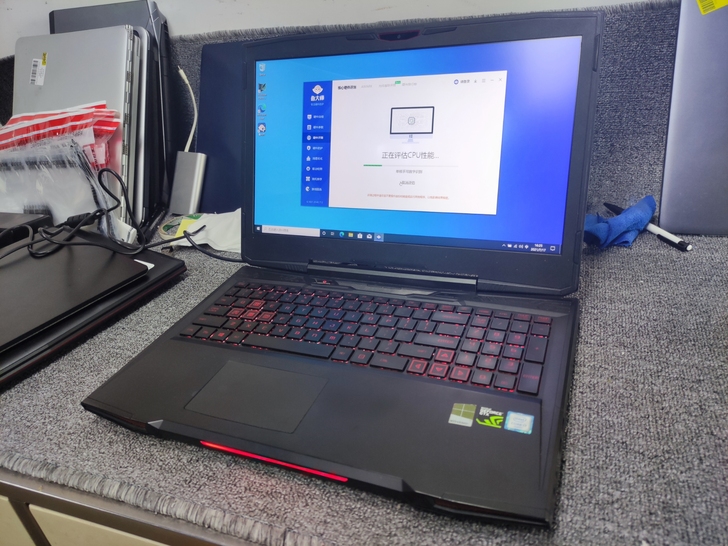 机械革命X6Ti笔记本 吃鸡游戏本15.6寸