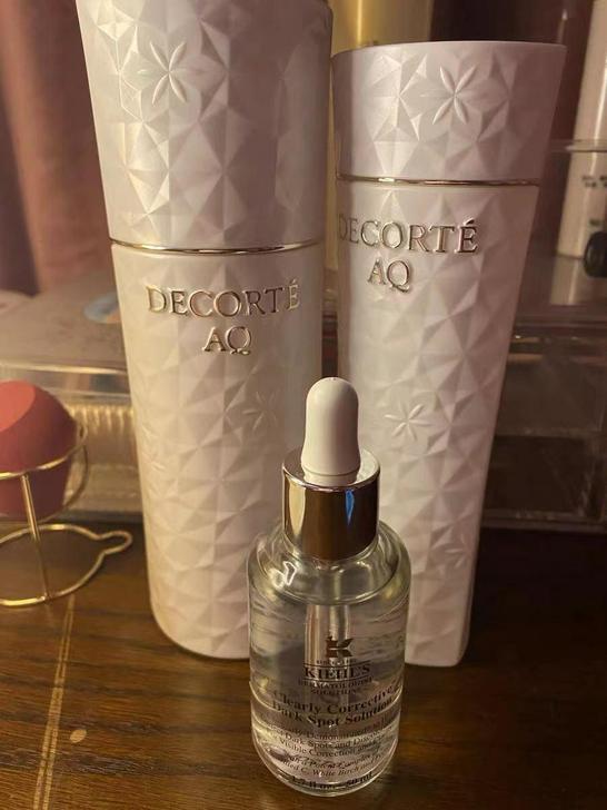 科颜氏美白精华50ml的，余量如图，98新...