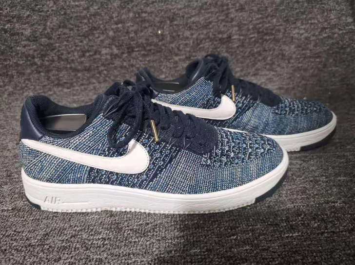 二手耐克品牌休闲运动鞋 44码 8成新 干...