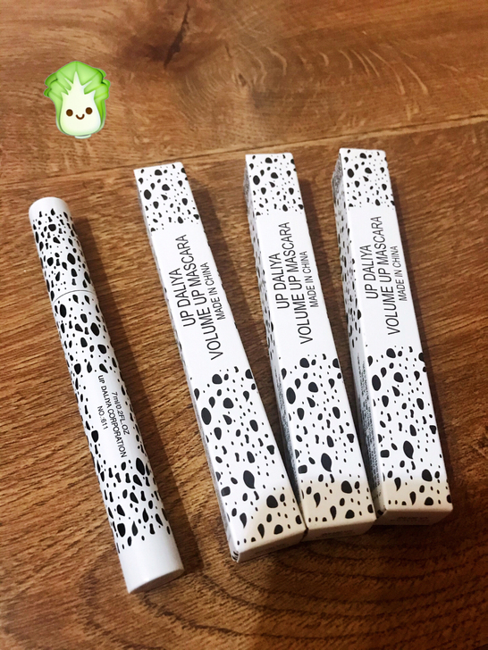 【全新】屈臣氏购入!丰盈纤细睫毛膏!(两只...