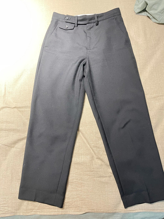 moco2021九分西服裤