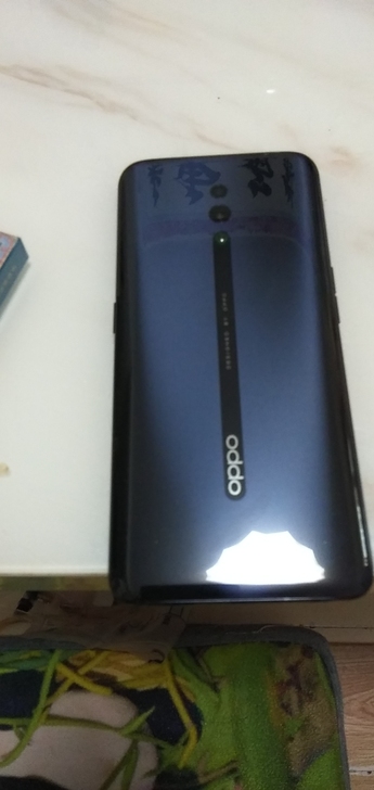 opporeno手机，当面交易