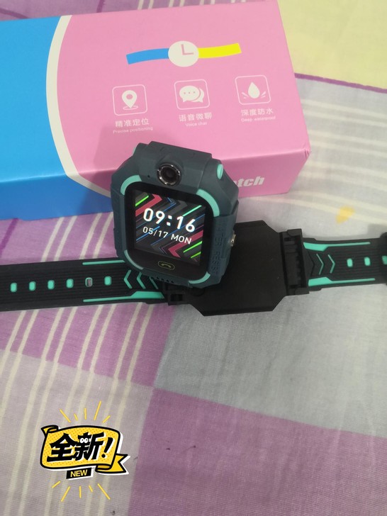 全新  正品小天才一折出儿童电话手表z6同...
