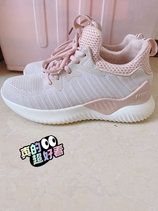 全新 粉嫩少女运动鞋