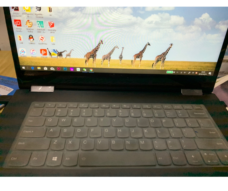联想 YOGA 720 i5 8g...
