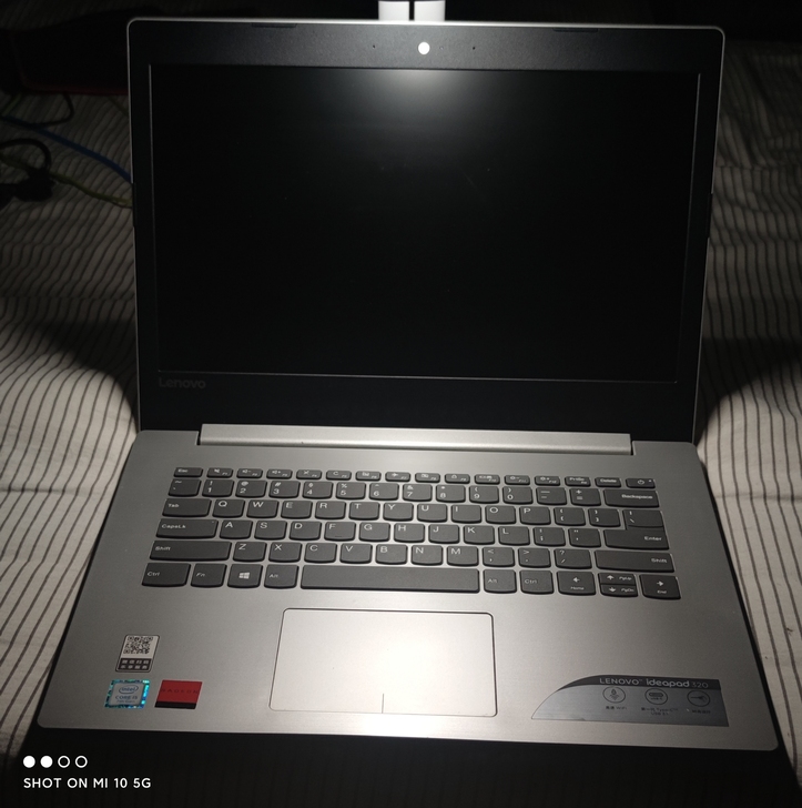联想小新Ideapad320笔记本电脑