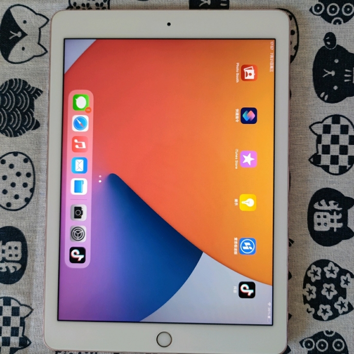 闲置pro9.7寸平板ipad32G现货充...