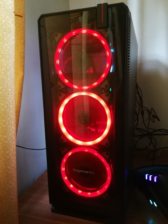 出一台自用台式电脑主机，处理器：锐龙R5 ...