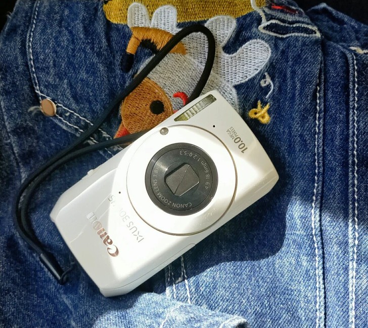 颜值超高的奶油白佳能ixus300hs，绝...