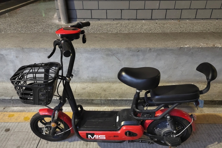 新日电动车，新国标电动车，成色很好九成新，...