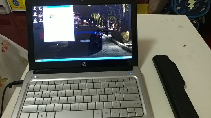 惠普dm1,11.6寸超薄小笔记本电脑。一...