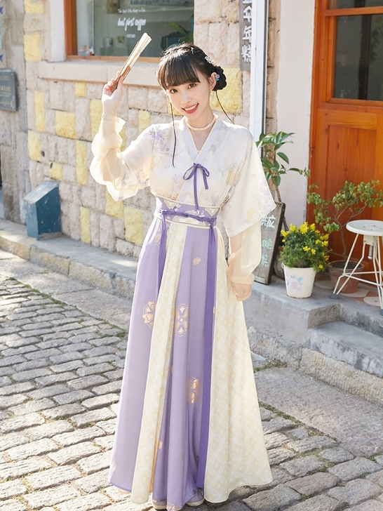 十三余小豆蔻儿[洛神花事]唐背子圆领衫破裙...