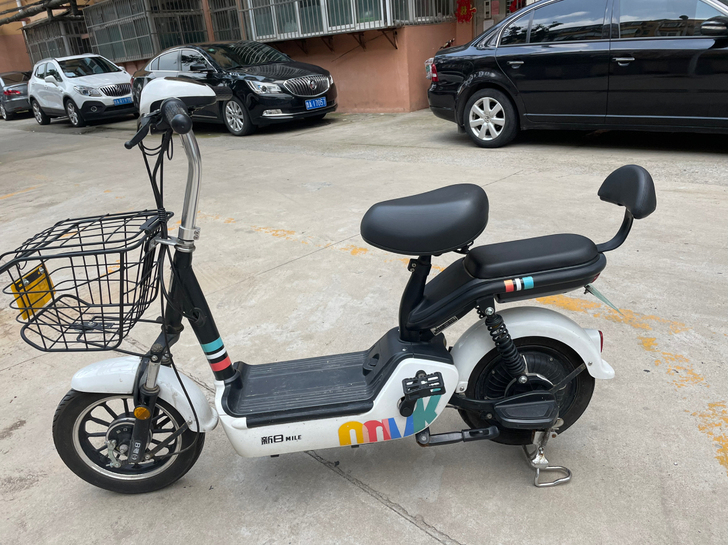 新日电动车,质量有保障,有需要的联系我。