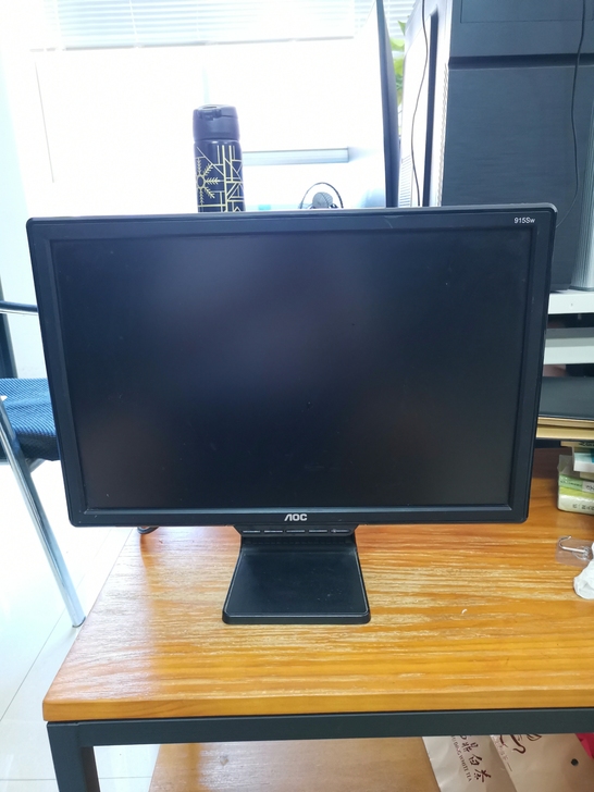 AOC19寸电脑显示器，仅限自提，不邮寄