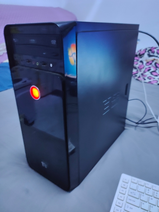 电脑主机。独立显卡430。微星h61主板。...