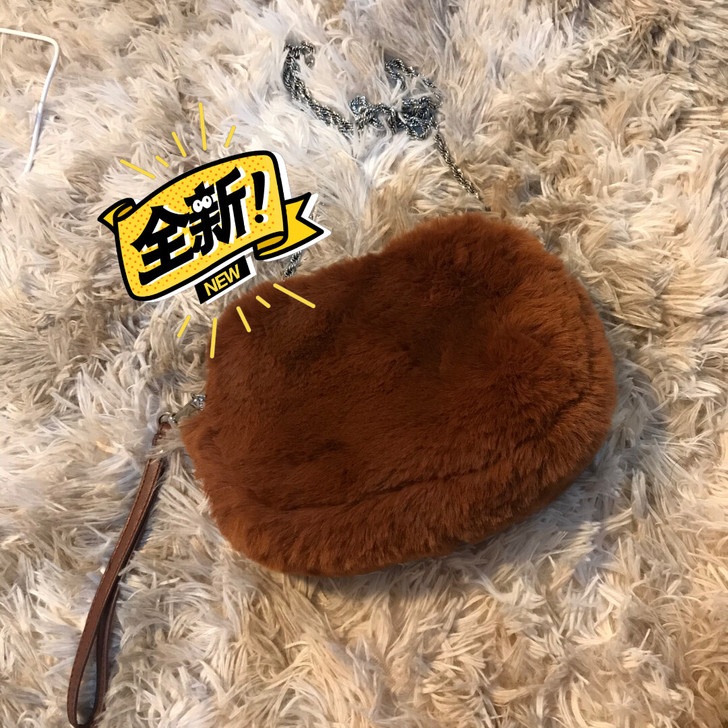 EMODA全新毛绒绒女士单肩包棕色手提包时...