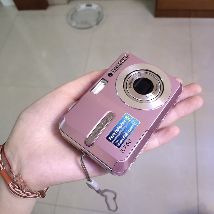 三星s760相机，配件齐全，学生，便宜好用...