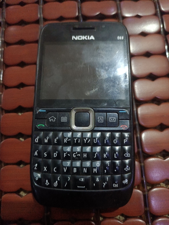 一手自用闲置 NOKIA E63国行 原装...