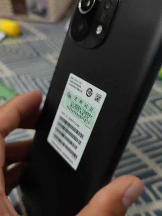 【99.9成新】小米11手机  黑色 8G...
