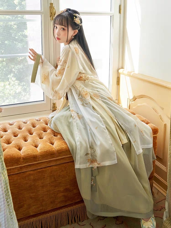 【十三余 小豆蔻儿】[菊桑茶]双层印花褙子...