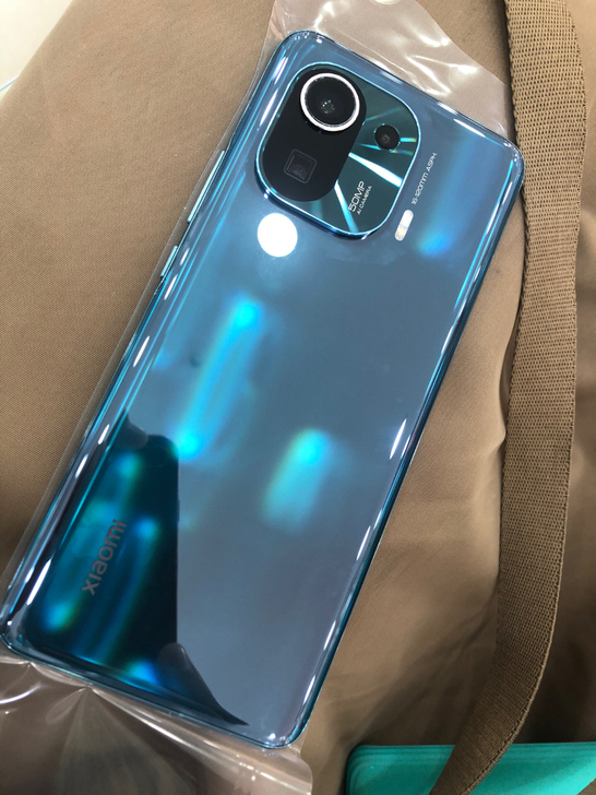 小米11 8+256g 绿 单机 99新成...