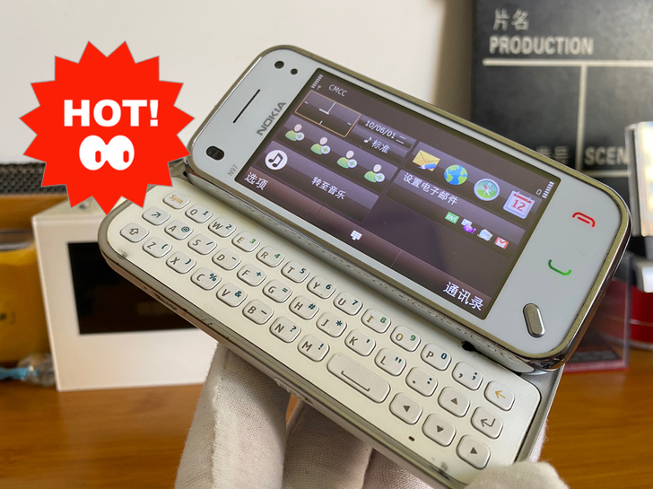 诺基亚n97 mini 白色 最经典的诺基...