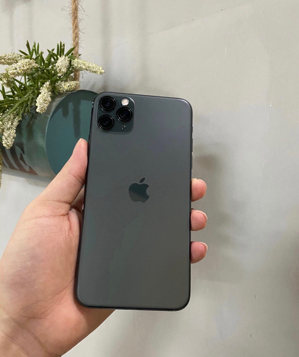 急卖苹果 iPhone11promax 深...