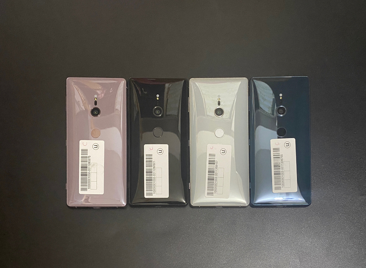 索尼XZ2 日版  气密足 可下水