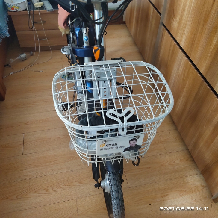 辽阳自用雅迪电动车便宜2880的车1200...