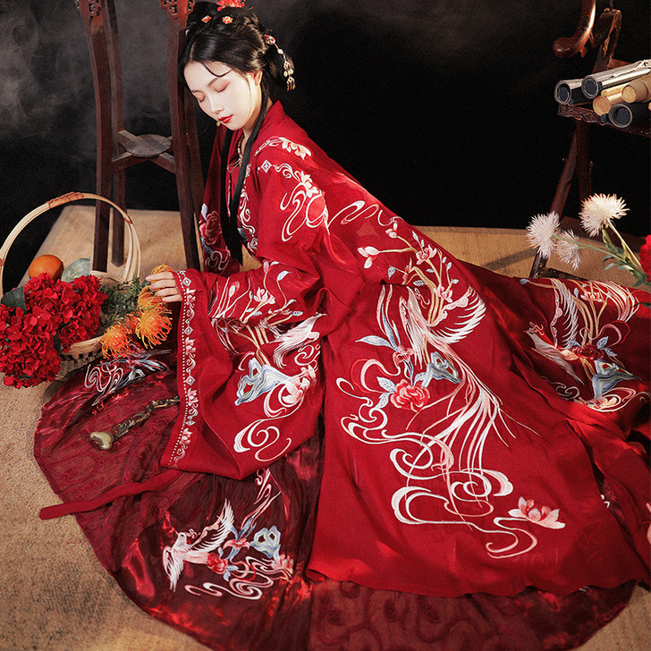 画扇（服饰） 汉服，四件套，几乎全新，刺绣...