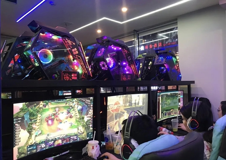 给钱就卖！网吧八核32g台式电脑  吃鸡联...