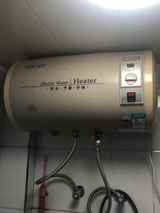 电热水器，家用的，闲置了，完好无损可以正常...