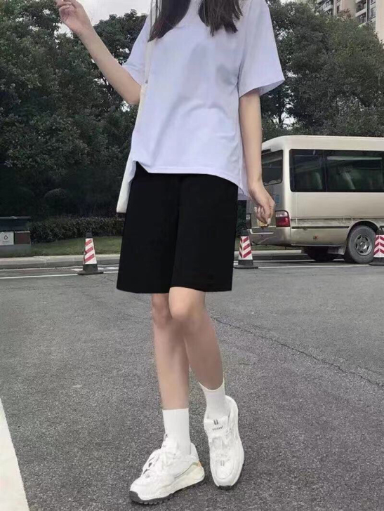 黑色五分休闲运动短裤子女学生韩版宽松新款百...