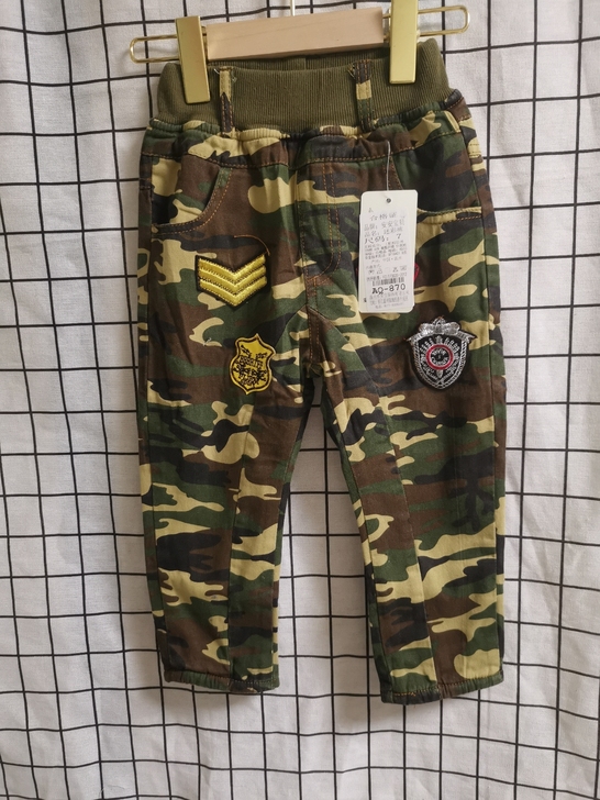 100码加绒卫裤，质量特好。反季清仓。满3...