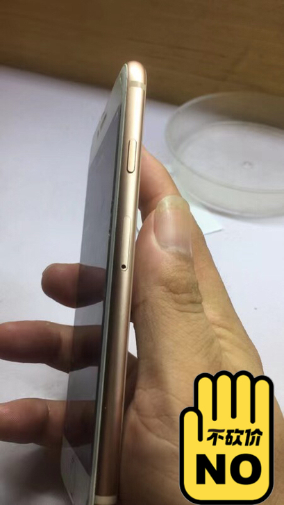 自用苹果8，国行全网通64g入手三年多了，...