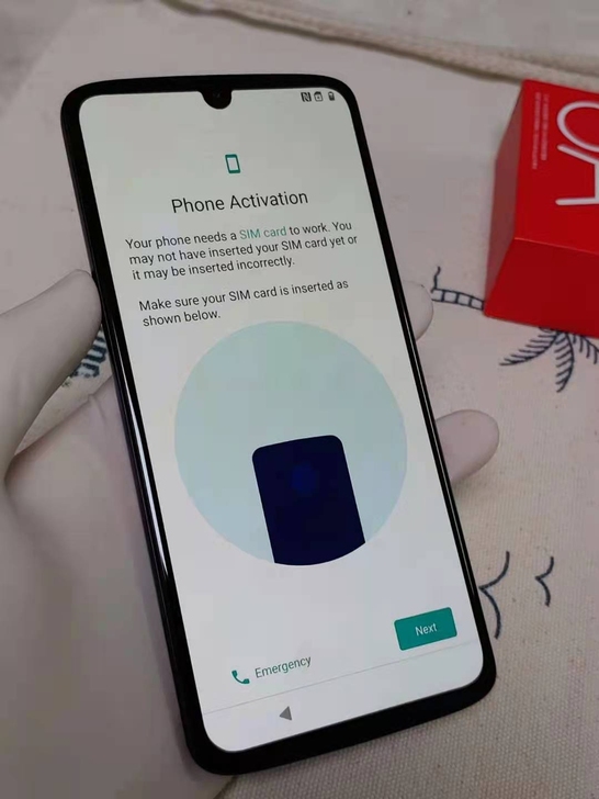 摩托罗拉模块手机Moto Z4，高通675...