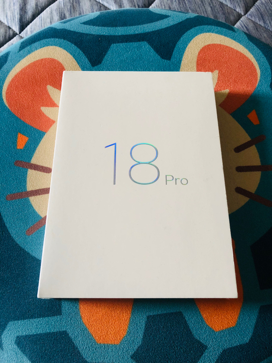 全新未拆魅族18pro飞雪流光8+128