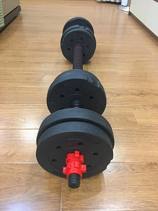 哑铃全新闲置哑铃，总40斤每只哑铃20斤，...