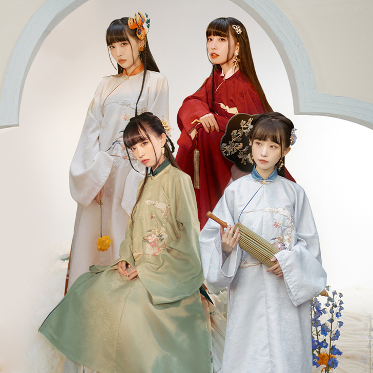 十三余小豆蔻儿[称猫]绣花立领斜襟长衫百迭...