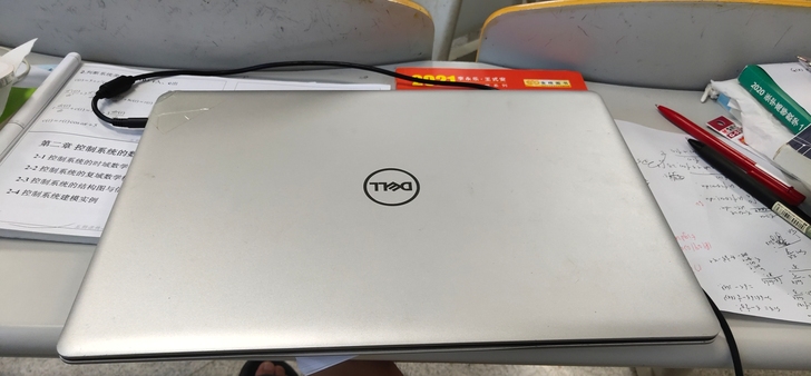 戴尔灵越15  5570