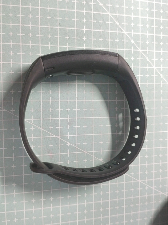 荣耀手环3，功能正常，带原装充电座和充电线...