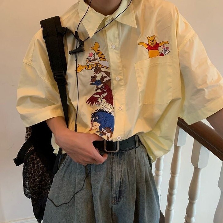 奶黄色短袖衬衫女学生衬衫