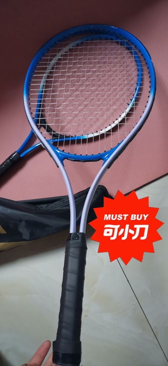 出闲置网球拍，疫情期间在家上体育课买的，用...