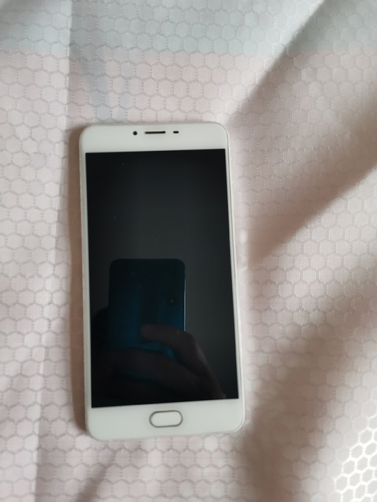 魅族 魅蓝u20  2+16  ，外观轻微...