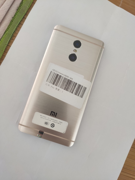 红米Pro 3+64显示老化，功能正常，9...