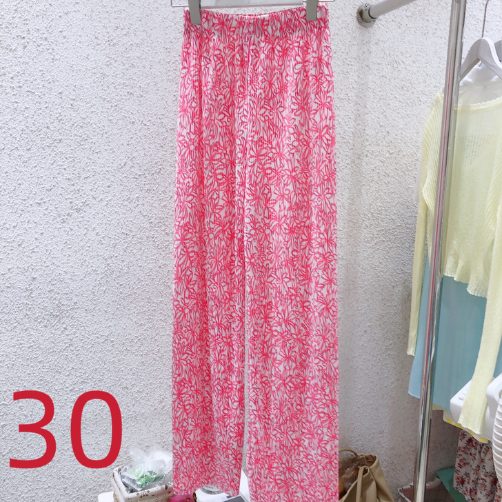 求购服装店+夏季清货...裤子均码 30