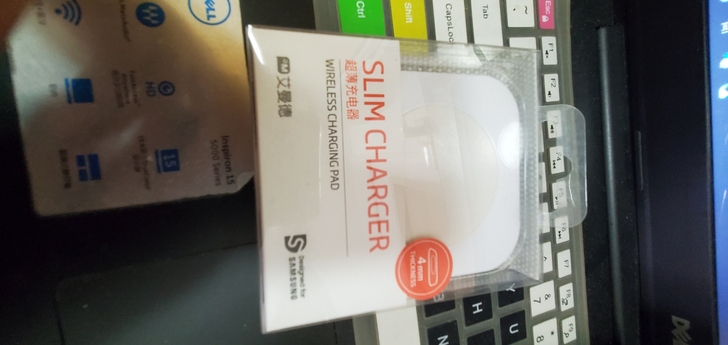 三星艾曼德超薄无线充电器 可以充三星 苹果...